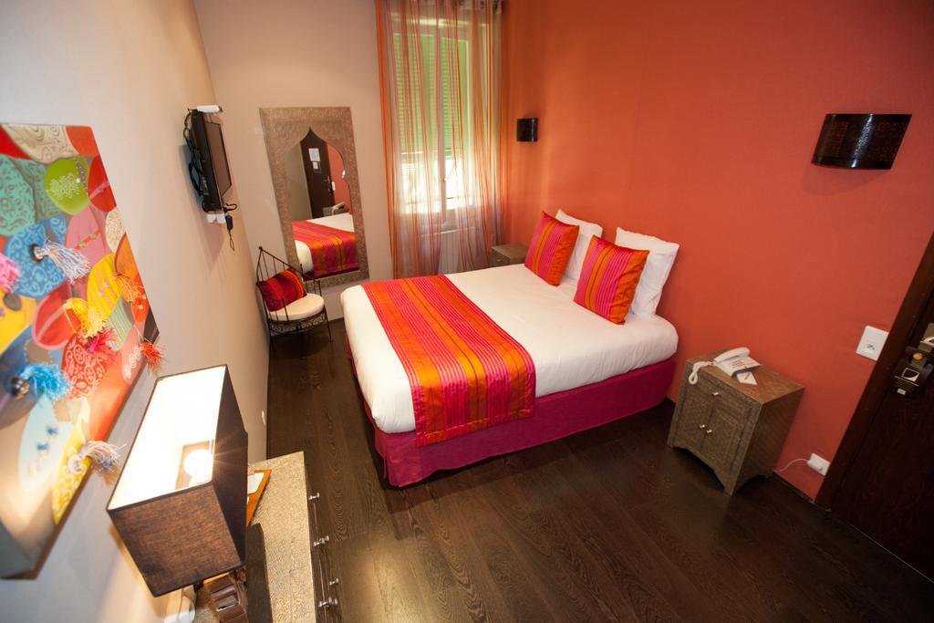 Paris Rome Hotell Menton Exteriör bild