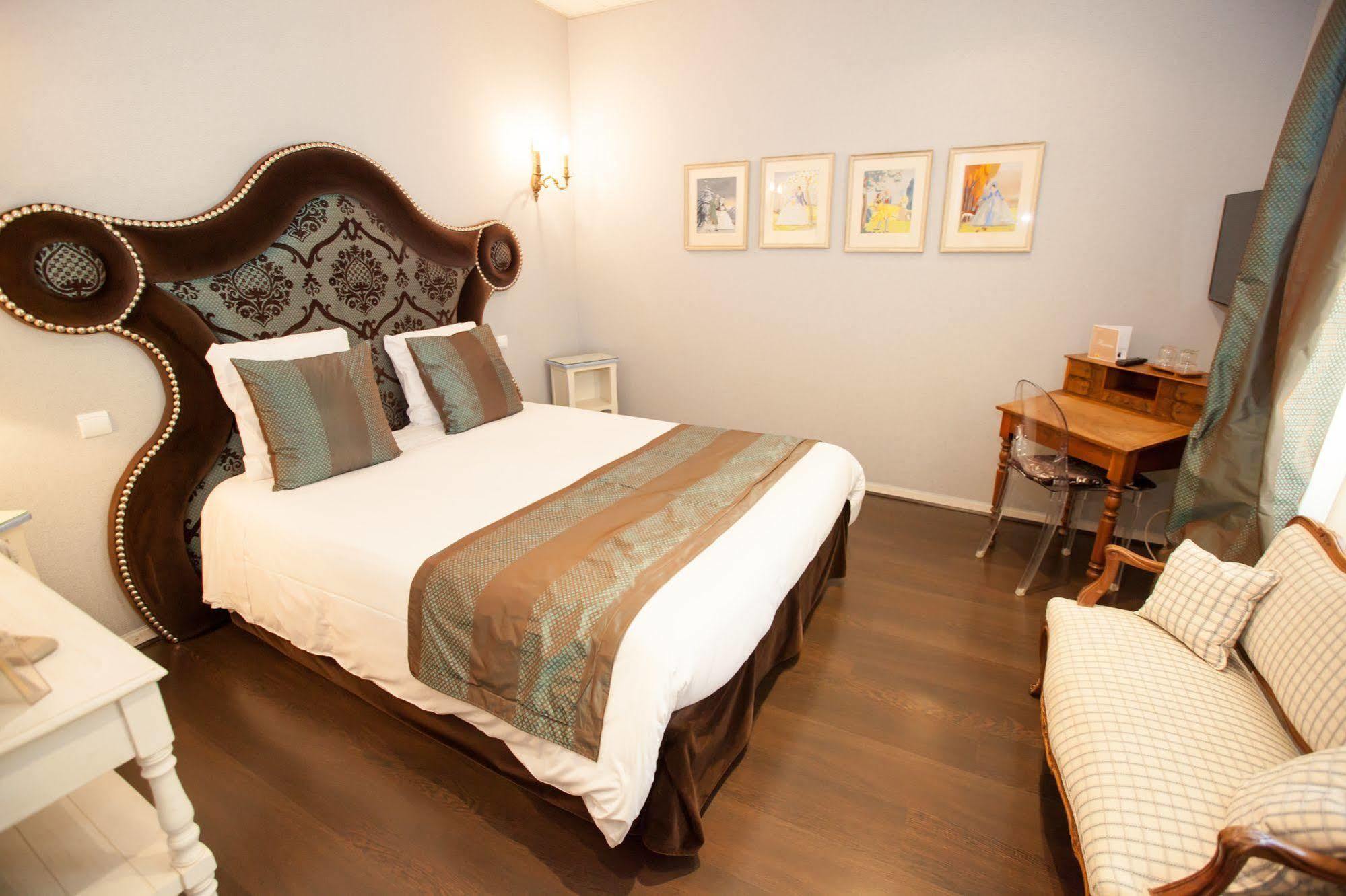 Paris Rome Hotell Menton Exteriör bild